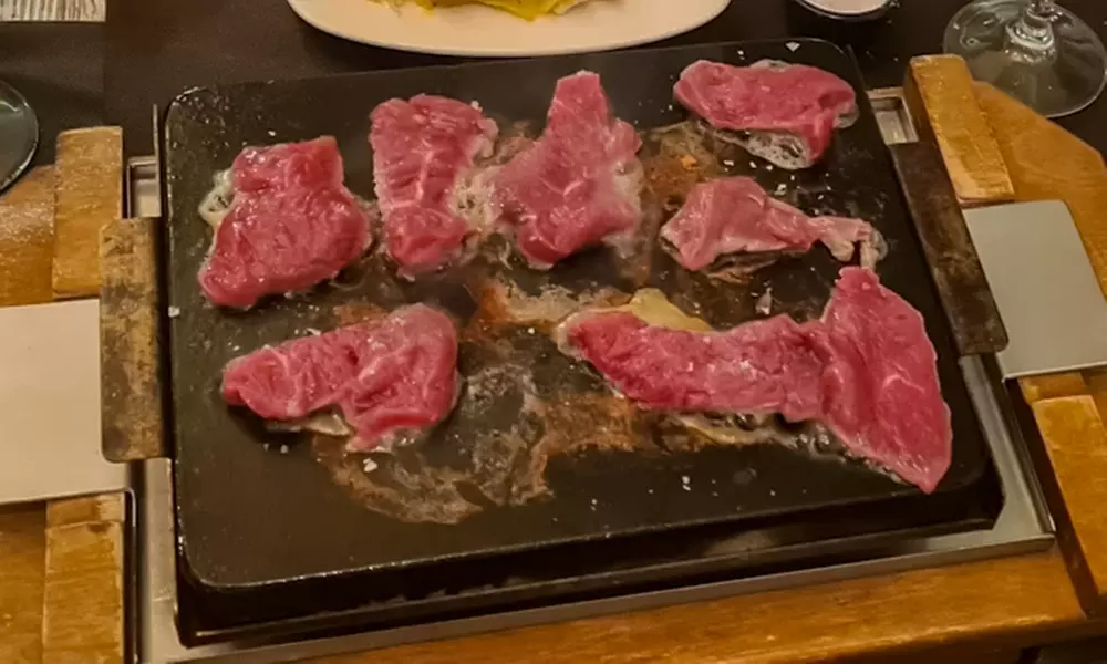 Menú completo clásico o prémium para 2 o 4 con opción a vino