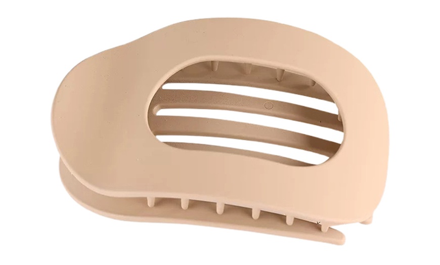 Image 12: Four Piece Flat Claw Clips
