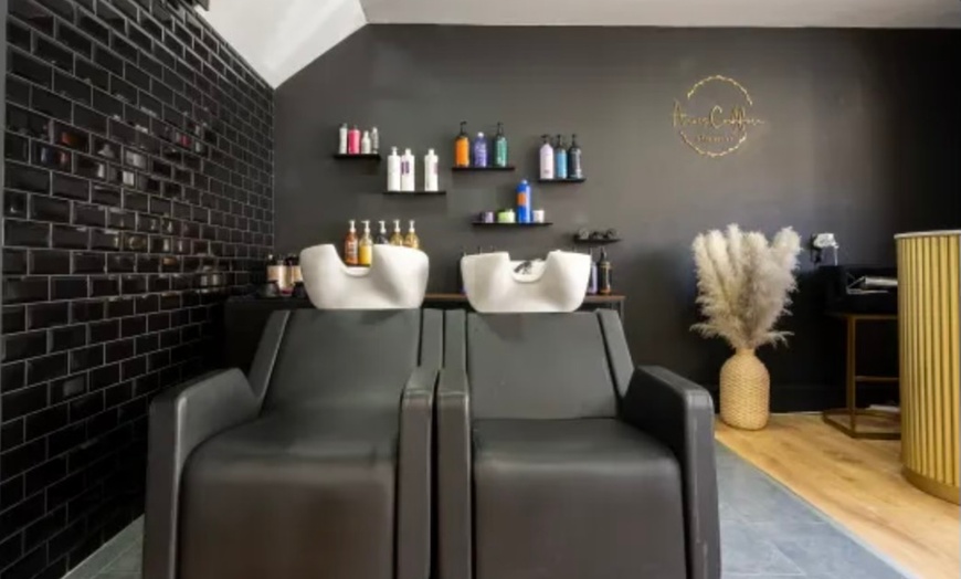 Image 6: Jusqu'à 46% de remise sur Lissage brésilien chez Anais Coiffure