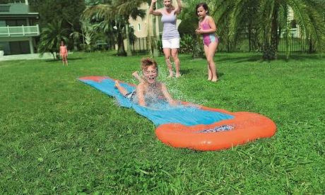 1 o 2 scivoli ad acqua Bestway