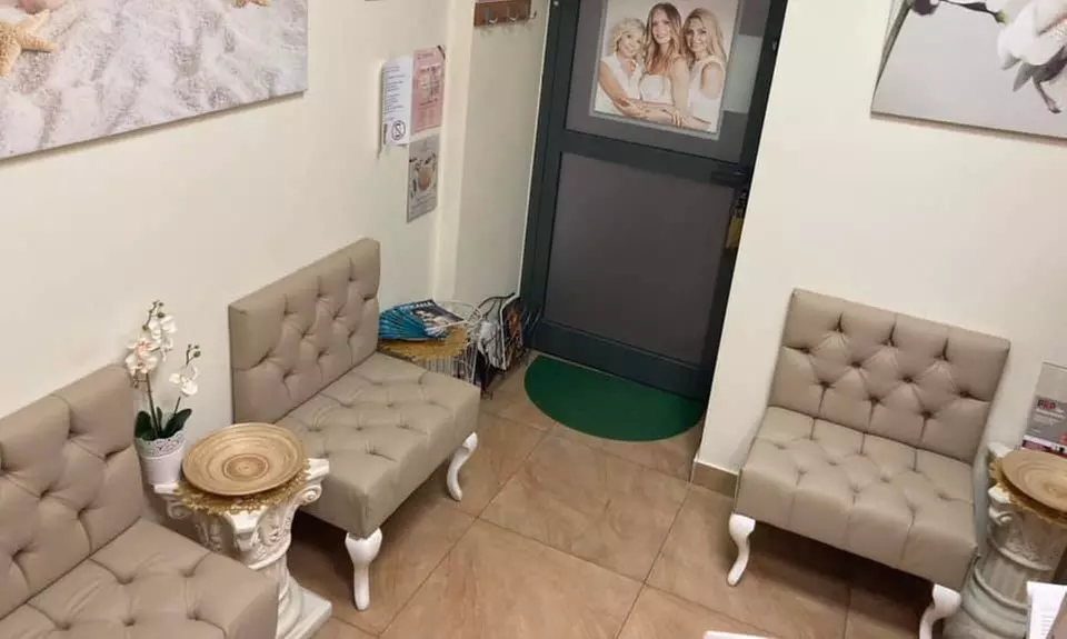 iLiftingujący masaż twarzy i szyi