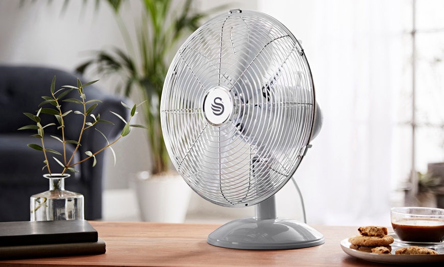 Image 38: Swan Retro Clock, Stand or Desk Fan
