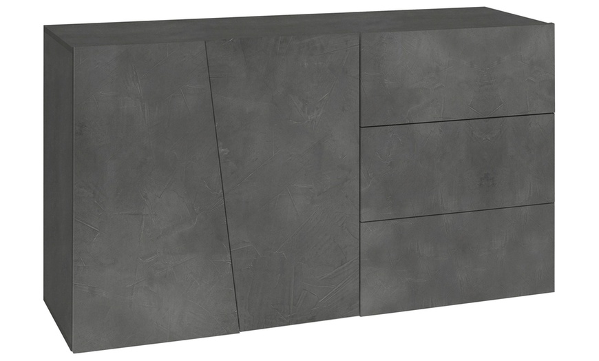 Image 10: Credenza dal design moderno