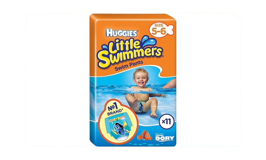 Image 4: Huggies Little Swimmers Diapers