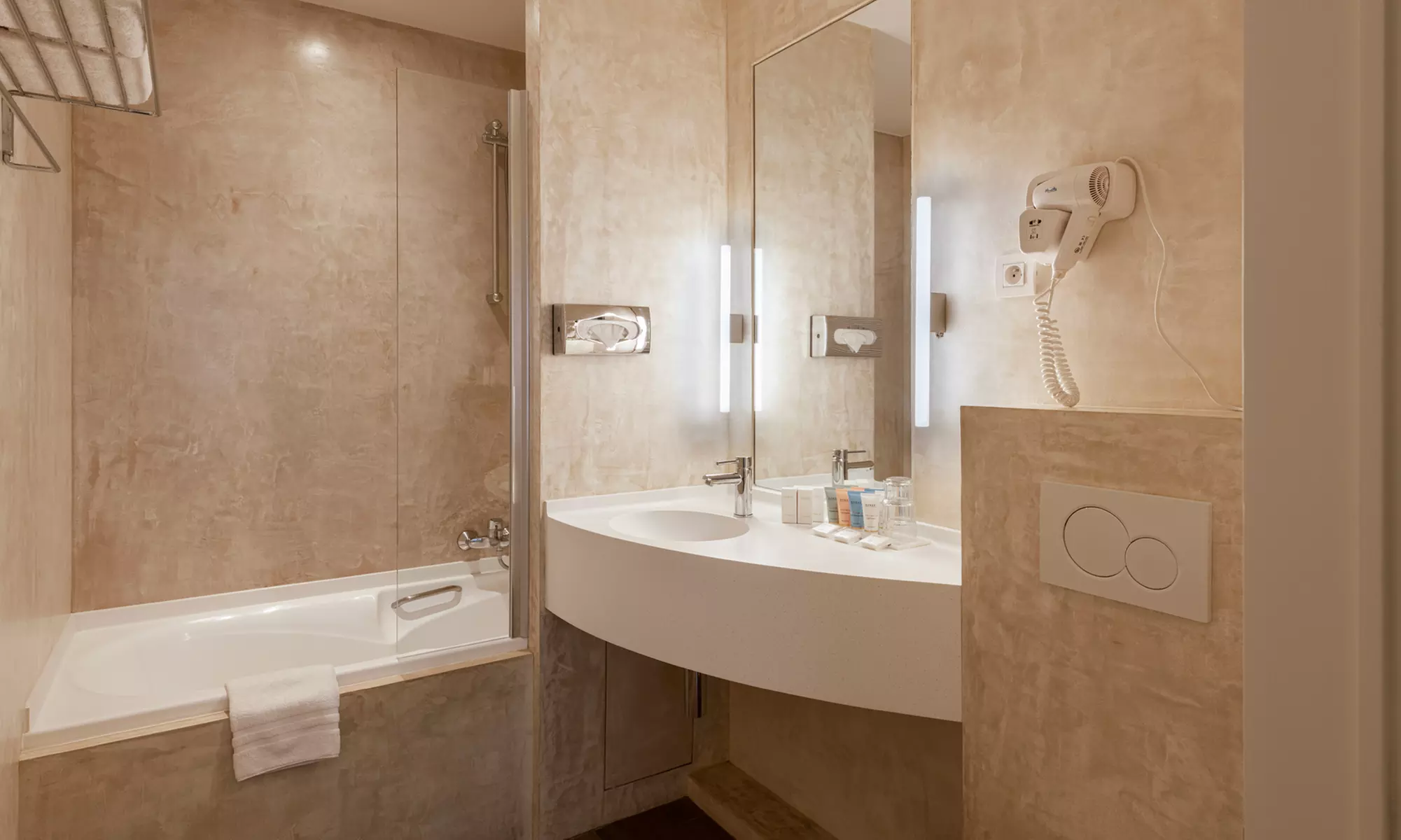 Belgia, Brugia: pokój classic double z dostępem do siłowni