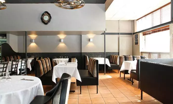 Dîner raffiné en tête à tête