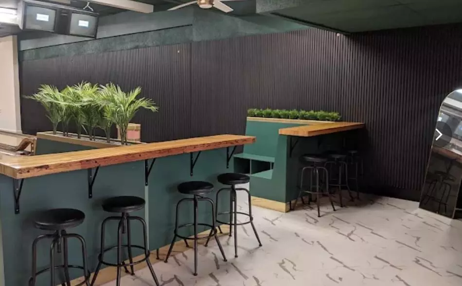 Choose From Fun Bowling Packages in Ottawa, Shoe Rental Included!