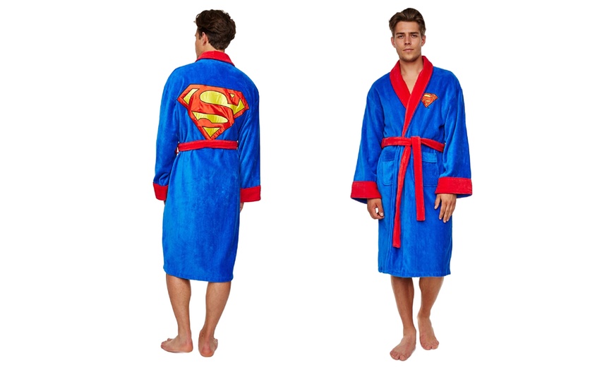 Image 5: DC Comics Superhero Robe for Men