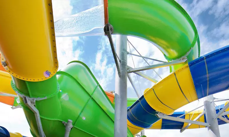 Ferienpark Slagharen: Wigwam, Cottage oder Lodge inkl. Bettwäsche