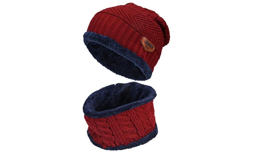 Image 4: Hat and Neck Warmer Set