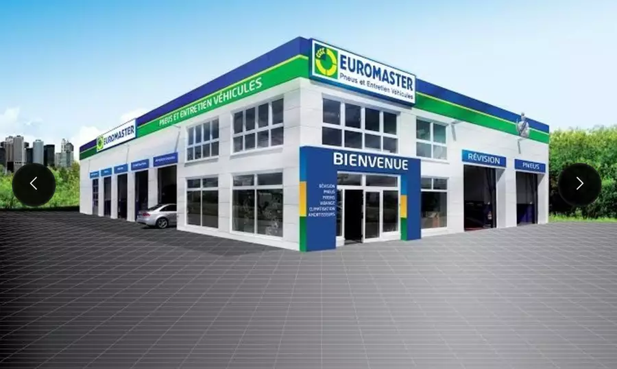 Forfait purification et désinfection habitacle offert sous conditions dans les centres Euromaster - Primary Image