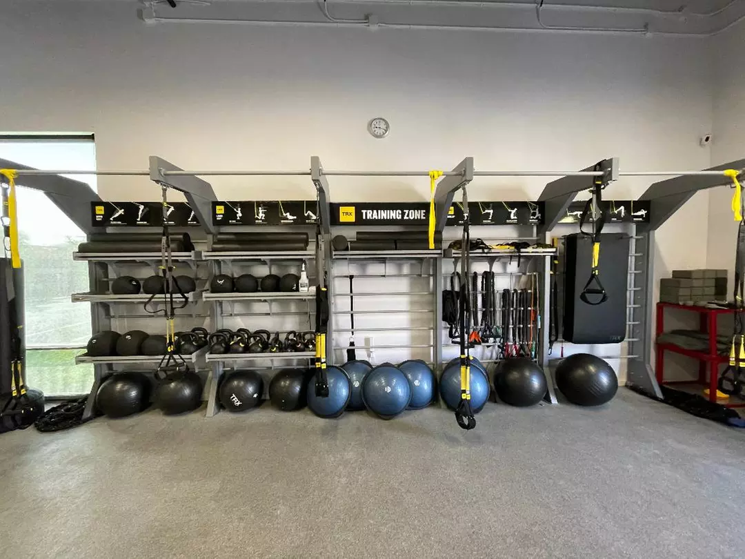 Join 5 or 10 Exciting Indoor Cycling Classes for a Fitness Boost
