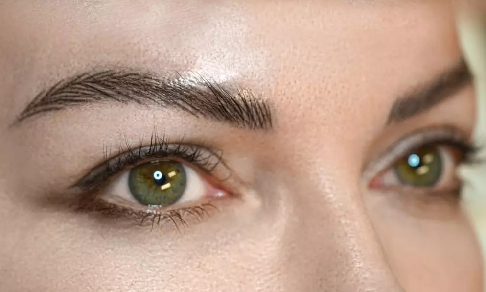 Get Eyebrow Tattoo Session - Microshading or Hair Stroke