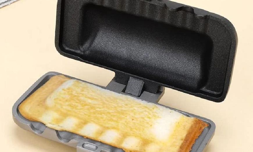 Image 6: Double-Sided Sandwich Pan