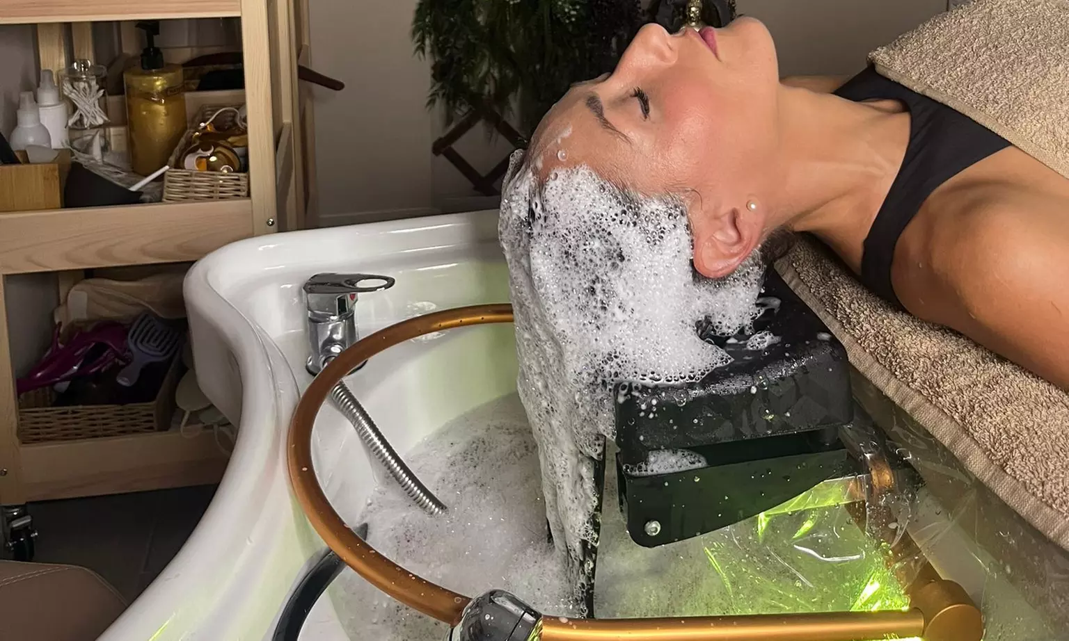 45, 60 o 90 minutos de tratamiento head spa con bebida de cortesía