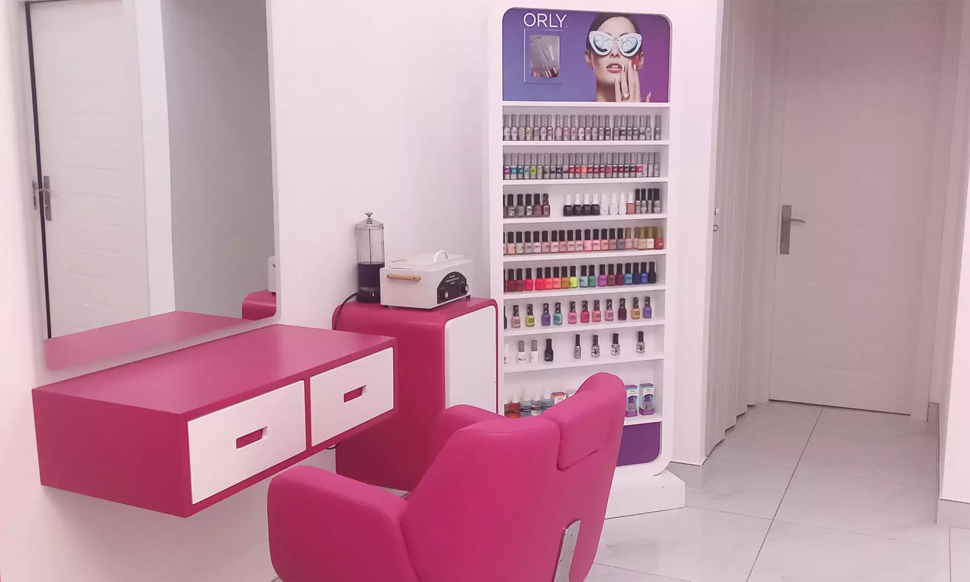 Choice of Deep Cleansing, Brightening, Dr. Renaud, or Casmara Facial