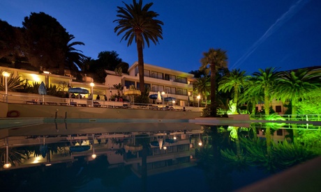 Ligurie-Sanremo : 1 à 3 nuits avec petit-déjeuner ou demi-pension pour 2 pers. au Nyala Suite Hotel 4*, Nouvel An inclus