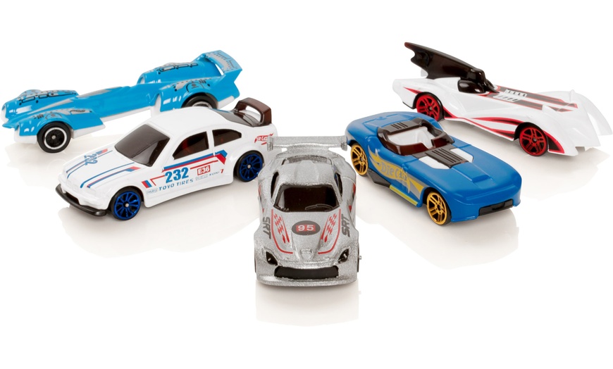 Image 5: 20-Piece Die-Cast Car Mega Set