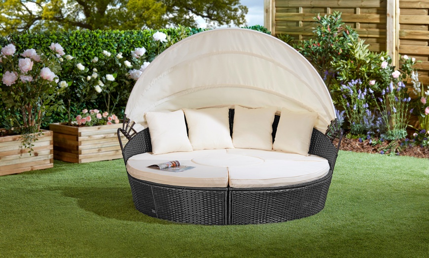 Image 2: Daybed Sun Island with Table