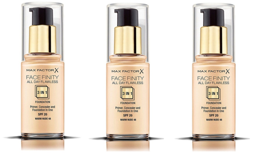 Image 7: 2 o 3 fondotinta Max Factor Face Finity