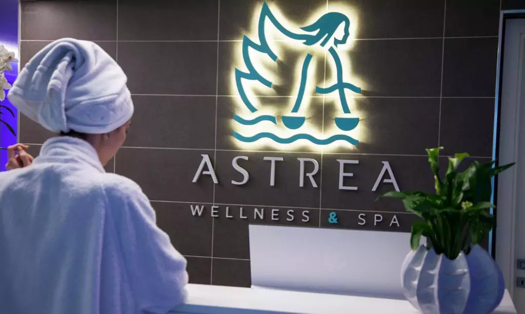 Salerno 5*: camera Exclusive con colazione, Spa e cena per 2