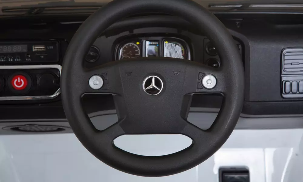 Véhicule électrique pour enfant Mercedes Benz Zetros - Second Medium