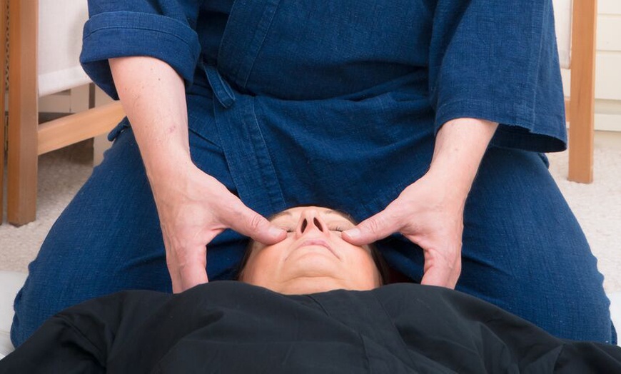 Image 7: Détente avec 1h de shiatsu