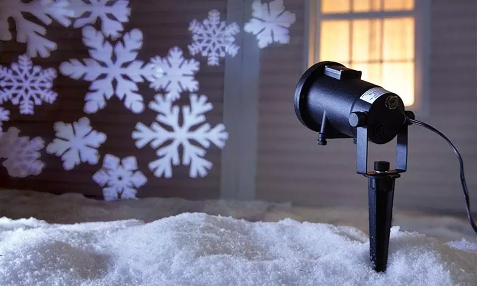 Deluxe Multicolor LED 12-Pattern Motion Projection Light  - Second Medium