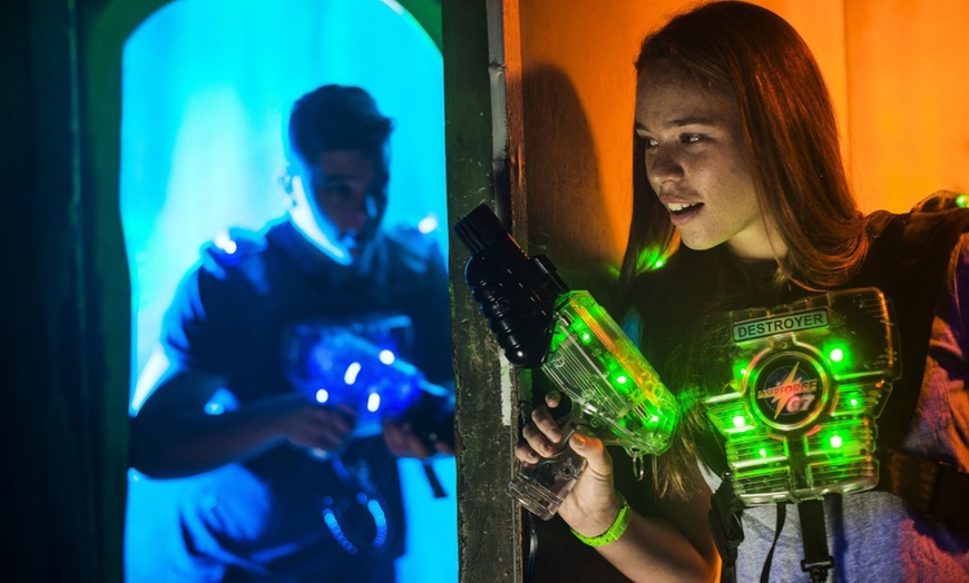 Image 4: Laser Tag