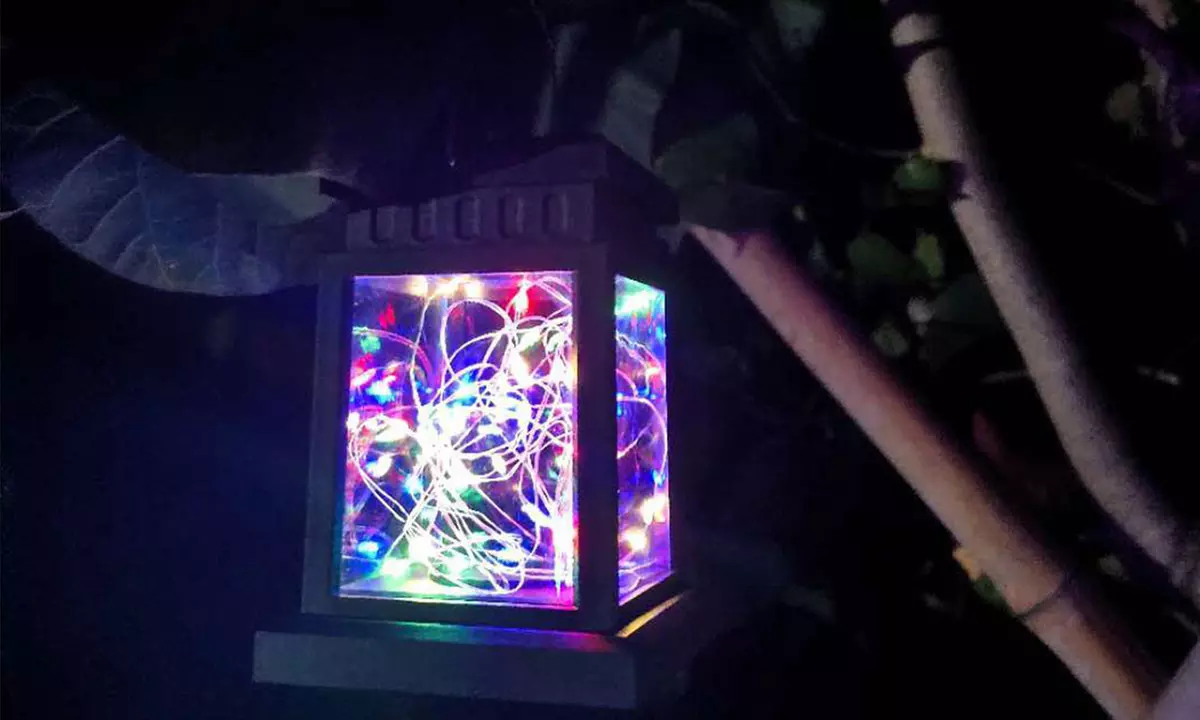 Pack of Two Solar Hanging Lantern Lights