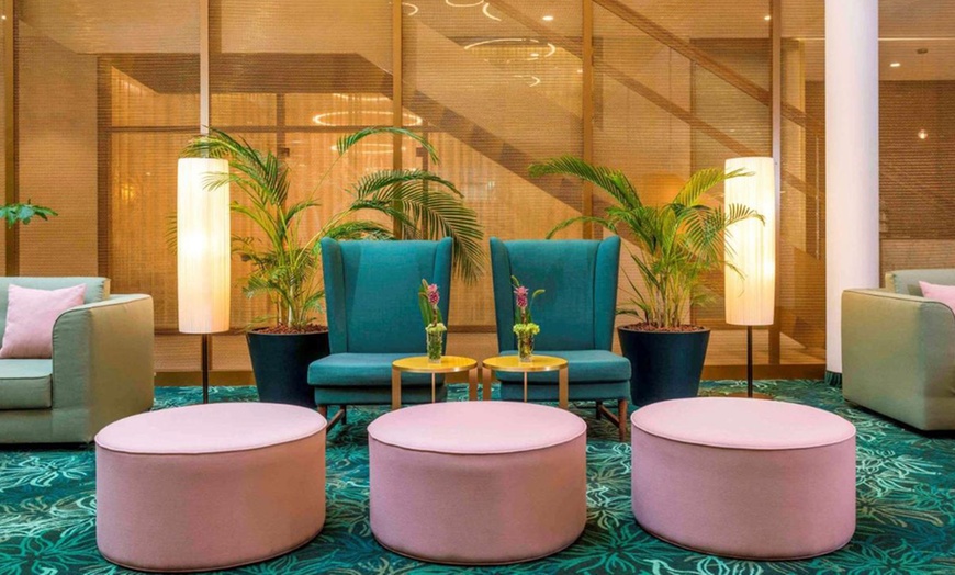 Image 11: Stuttgart: 1 Nacht + Frühstück u. Mercedes-Benz & Porsche Museum