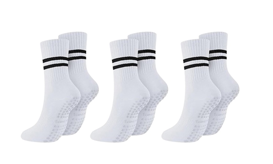 Image 11: Three Packs of Slip-Resistant Workout Socks