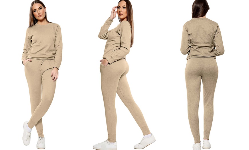 Image 6: Plain Loungwear Tracksuit