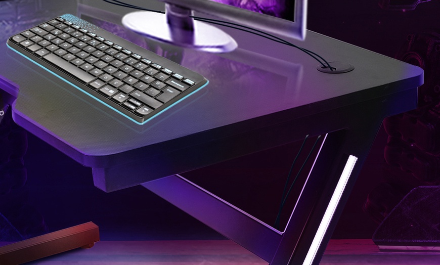 Image 12: Portable Gaming Desk