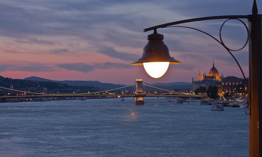 Image 5: ✈ Budapest: 2, 3, or 4 Nights with Hotel Stay and Return Flights