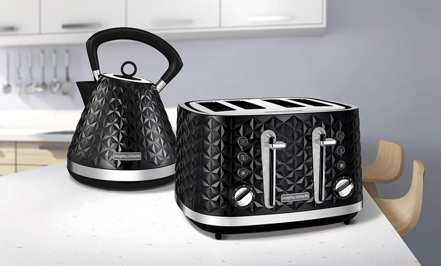 Image 5: Morphy Richards Kitchenware Set