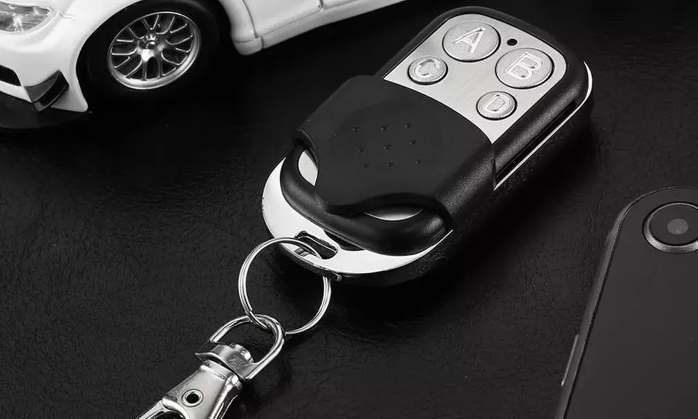 1, 3 o 10 telecomandi universali per cancelli e garage