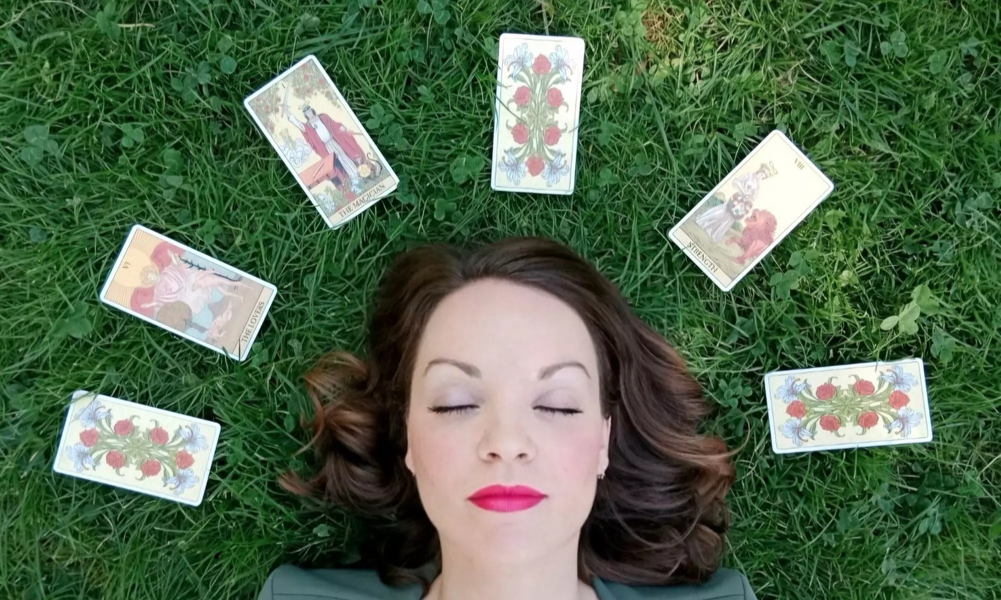 Lectura de cartas de tarot presencial, de 30 minutos, para 1 persona