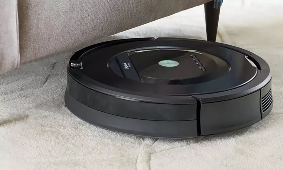 iRobot Roomba 805 Robotic Vacuum (Refurbished) - Second Medium
