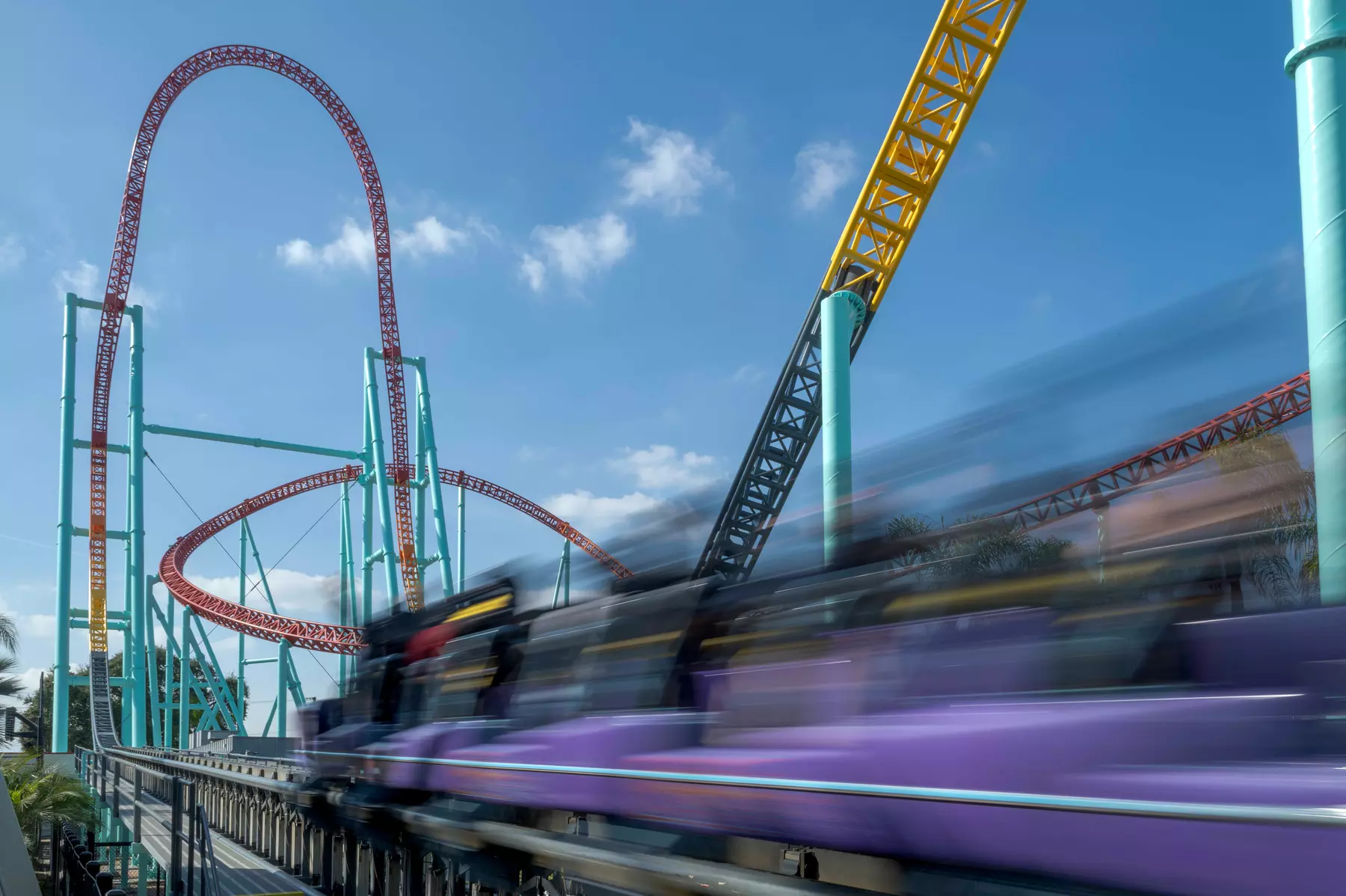 Knott's Hotel with Tickets to Knott’s Berry Farm for select options!