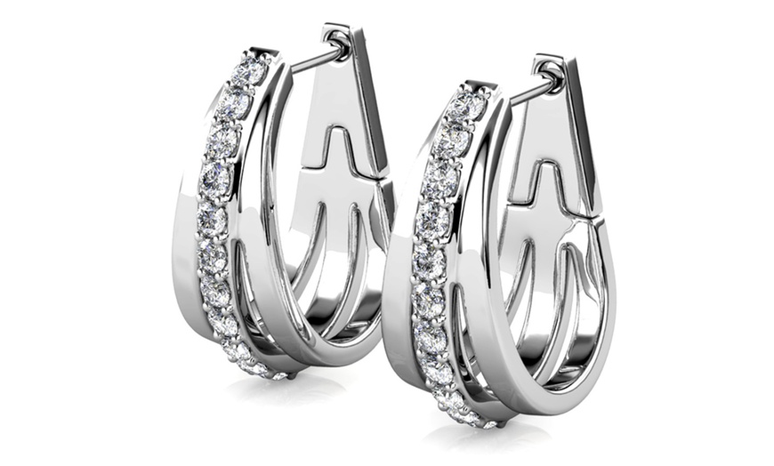 Image 14: Aurielle Hoop Earrings