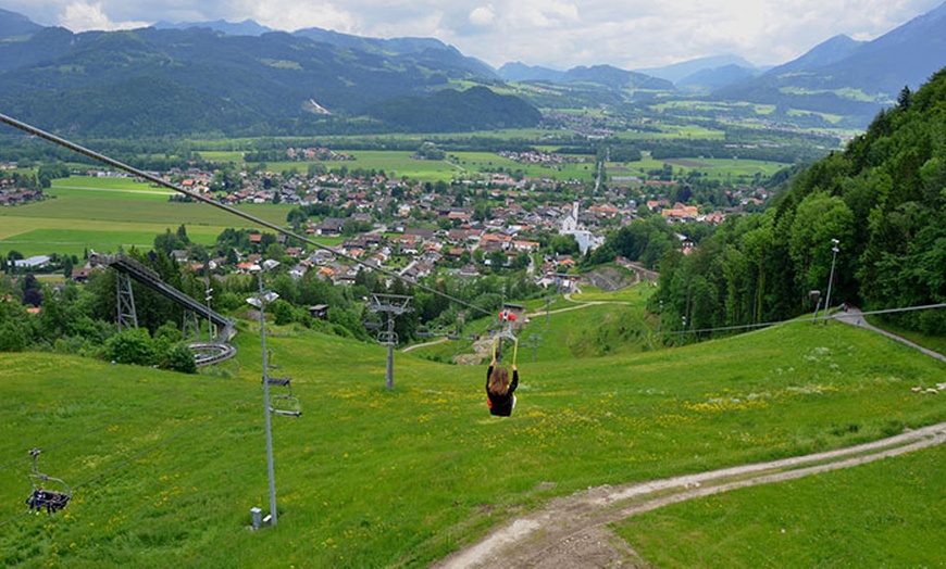 Image 4: Fliegen + Rutschen + Rodeln