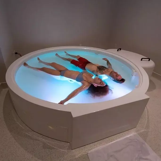 Immerse Yourself in Serene Float Spa & Rejuvenating Full Body Massage
