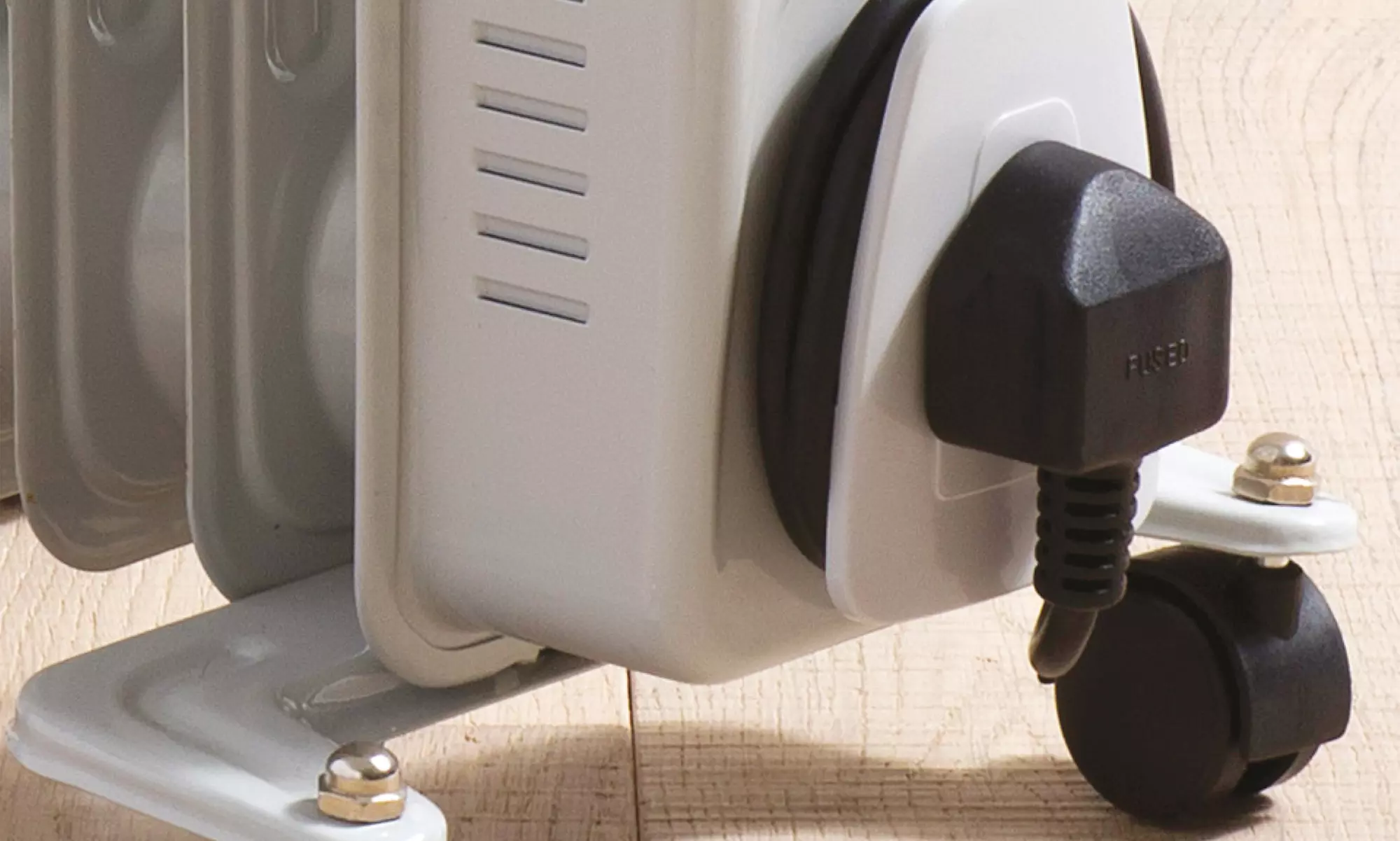 Fine Elements 7 Fin Oil Heater - Second Medium