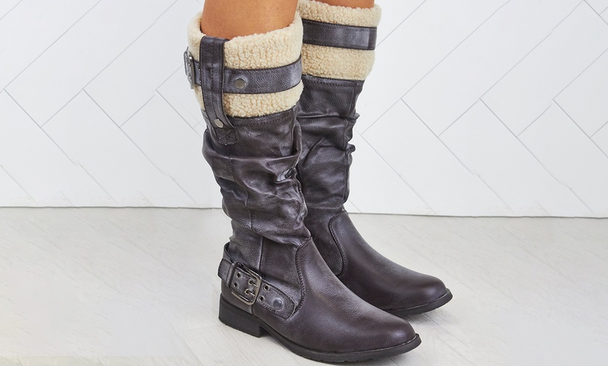 Image 2: Fleece Lined Knee Boots