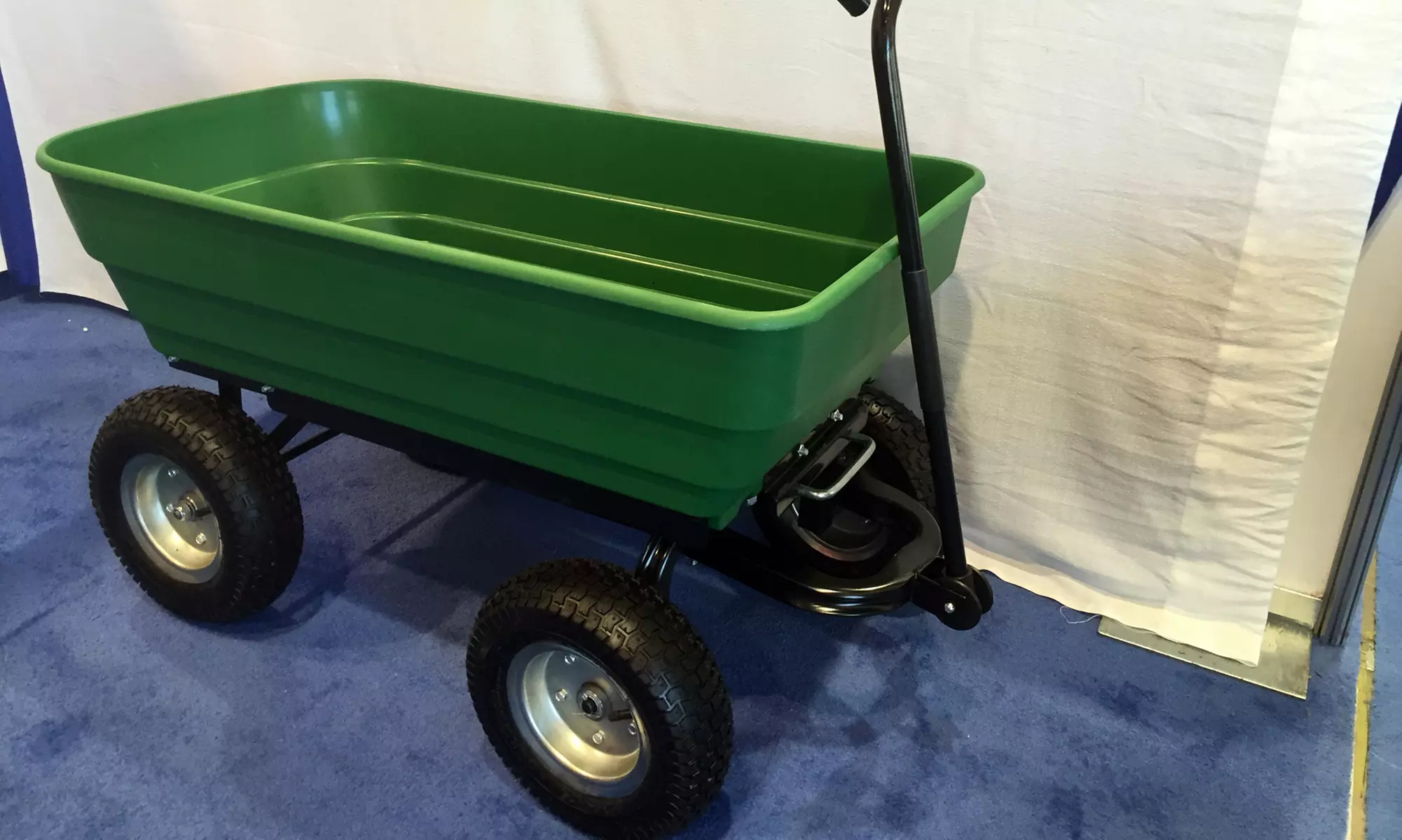 Herzberg Gartenwagen mit Kippfunktion