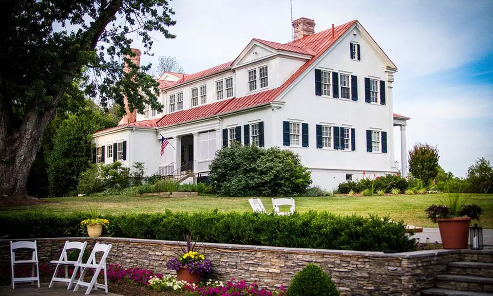 1- or 2-Night Stay for Two with Vineyard Passes at Historic Rosemont Manor in Berryville, VA. Combine Up to 10 Nights. - Primary Image
