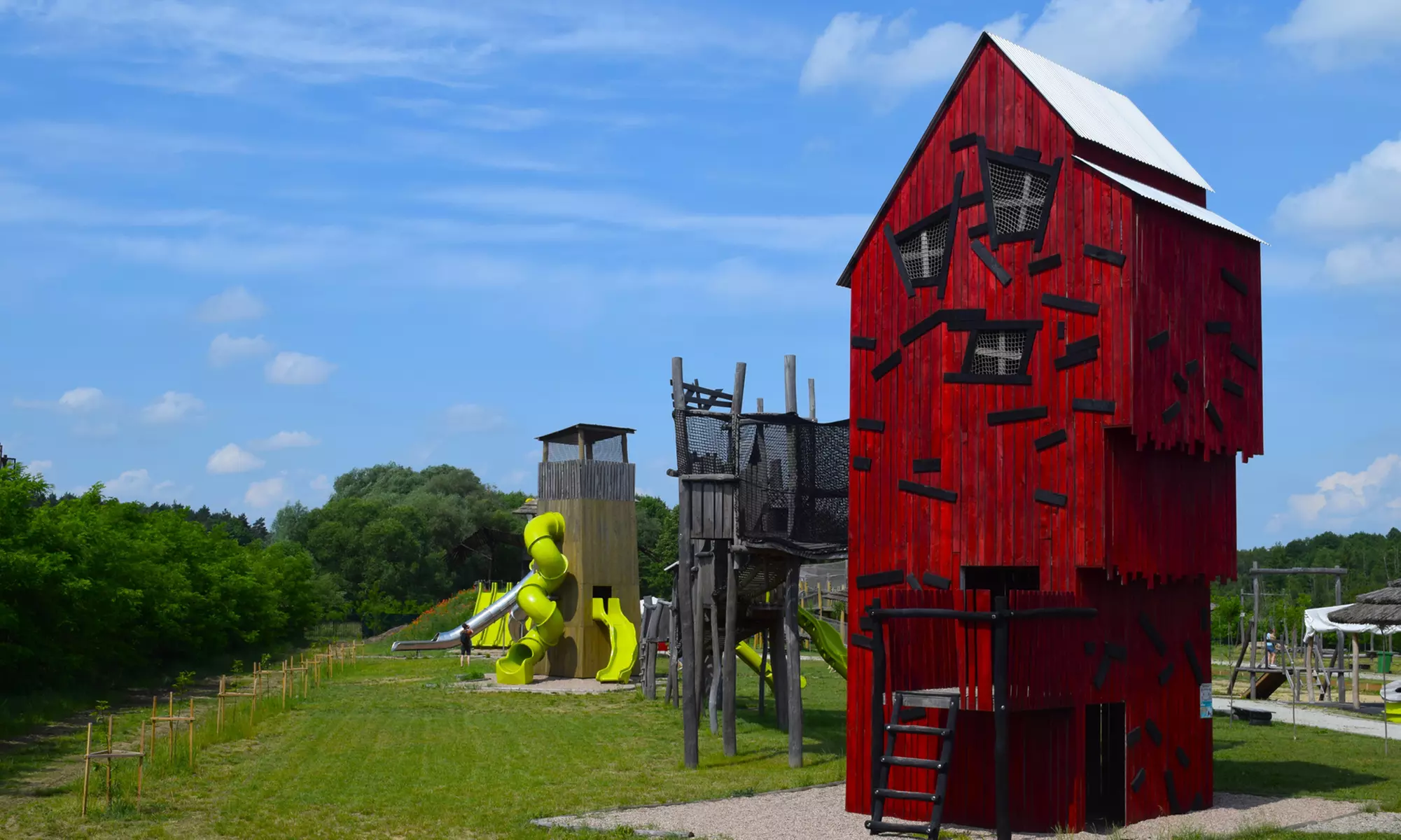 Rodzinna przygoda w ekologicznym parku Elfland