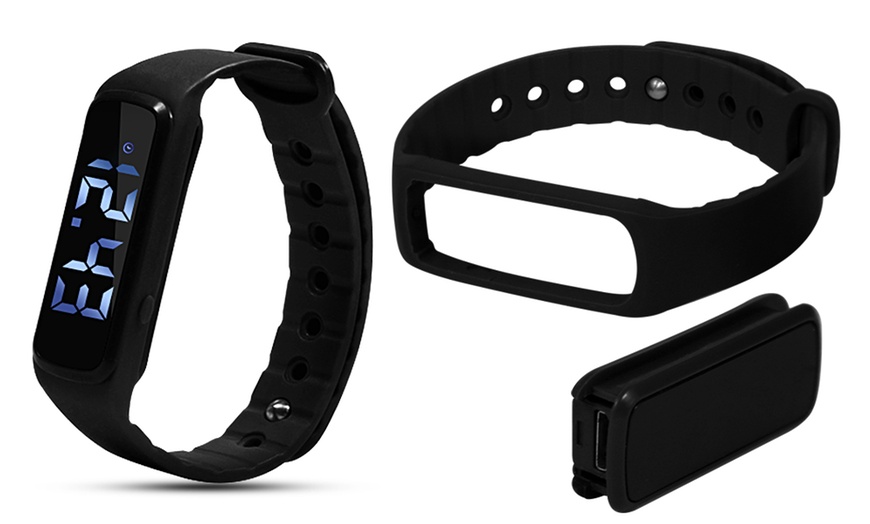 Image 10: Kids' Fitness Tracker