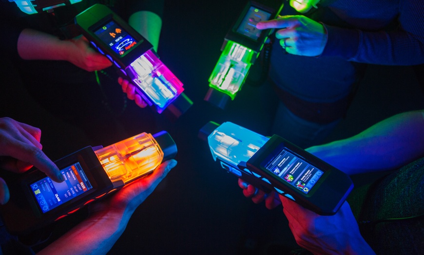 Image 3: 2 oder 4 Runden LaserTag inkl. Ausrüstung für 2 - 6 Personen 